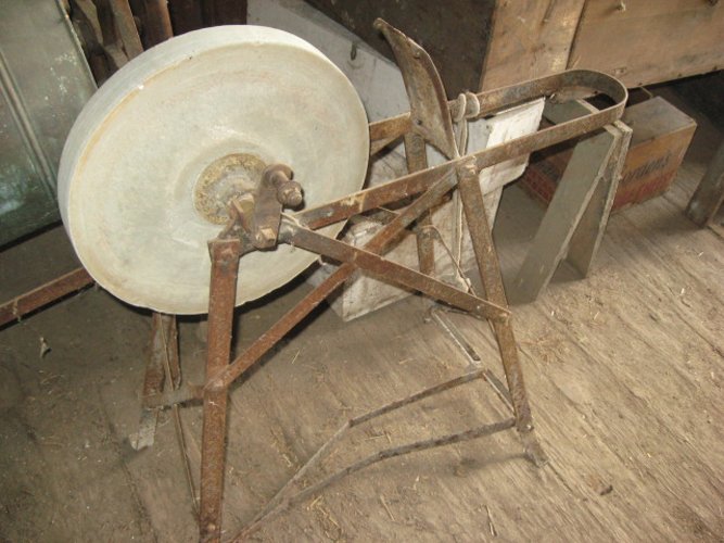 Property photo 151 - Major Antique & Collectibles Auction